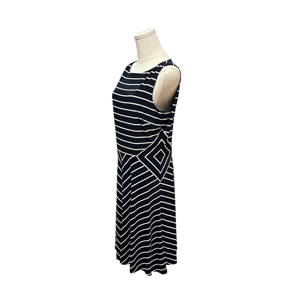 Lauren RalphDress Womens Sz  12 Black Chevron Striped Sleeveless Jewel Neck EUC - Picture 2 of 7